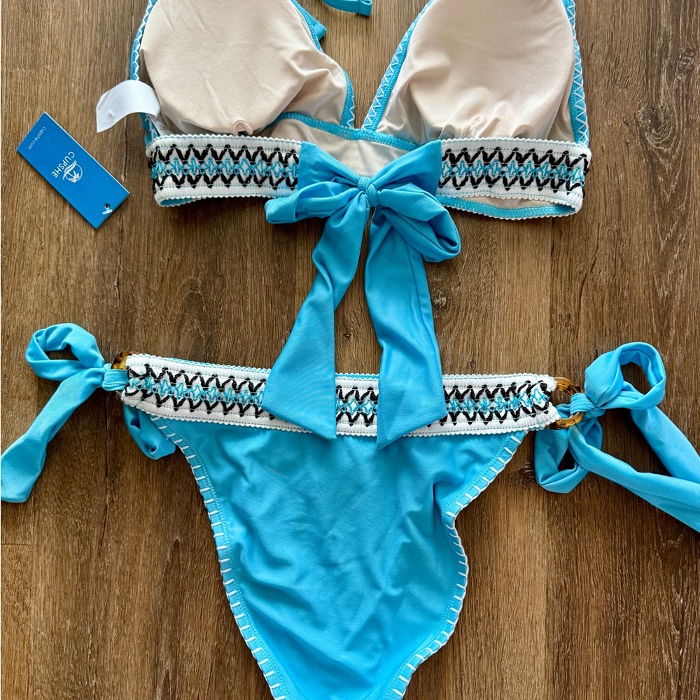Cupshe Turquoise Bikini with White Trim - Picture 4 of 4